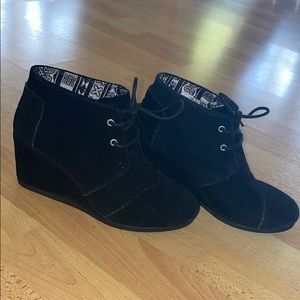 TOMS booties black size W6.5